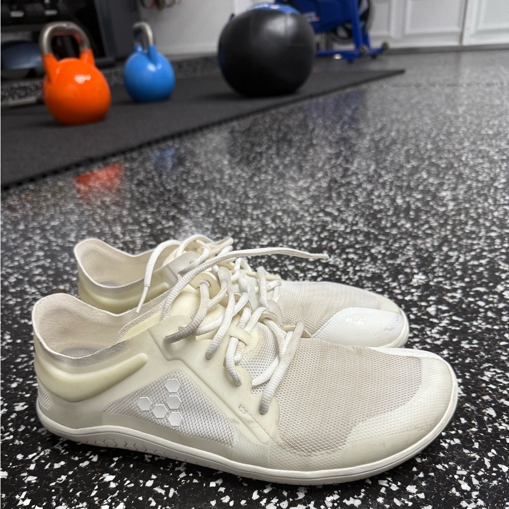 Vivo barefoot Primus Lite Sz 42 white